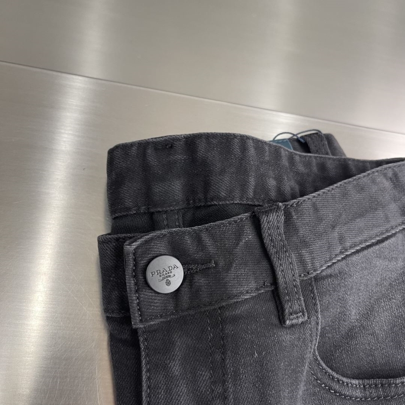 Pra*a long pants